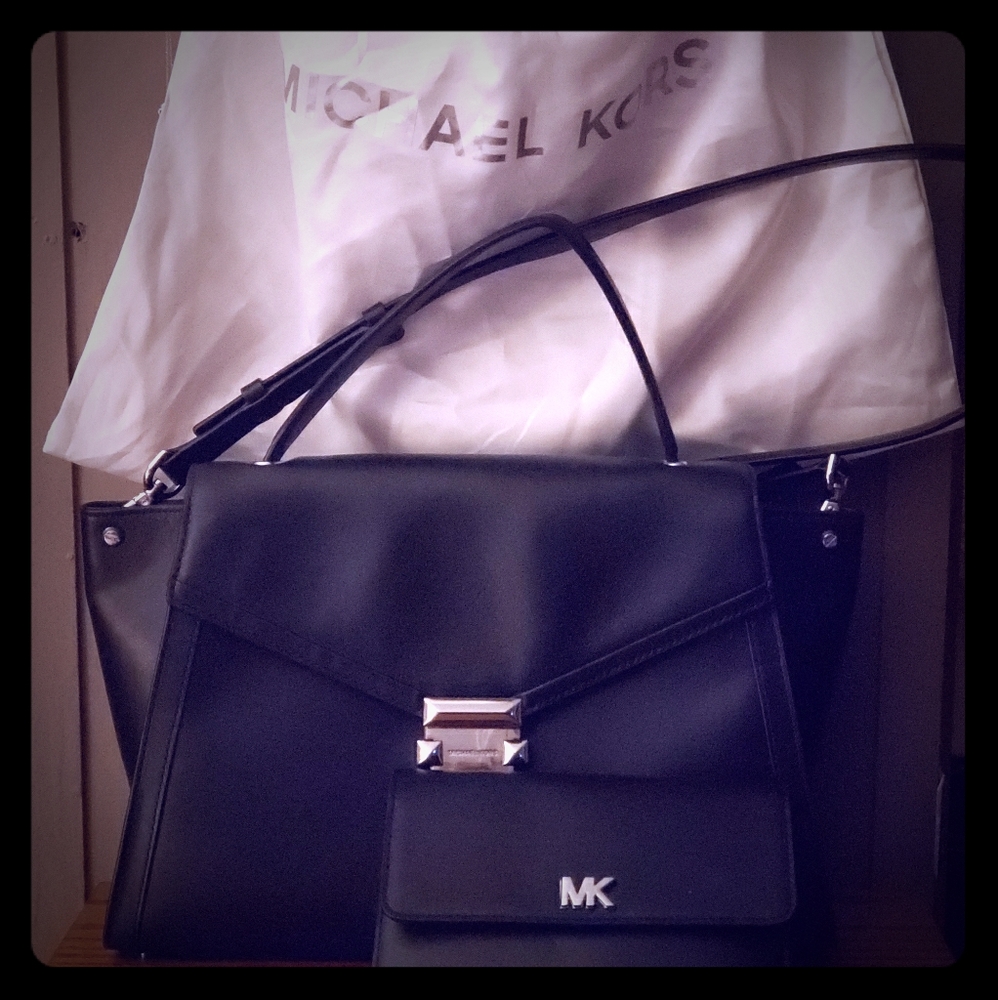 Michael Kors leather purse and wallet